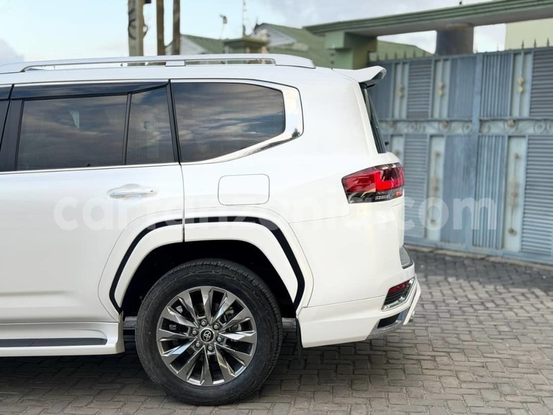 Big with watermark toyota land cruiser dar es salaam dar es salaam 34083
