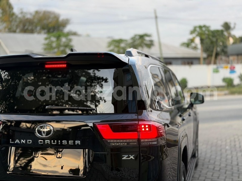 Big with watermark toyota land cruiser dar es salaam dar es salaam 34084