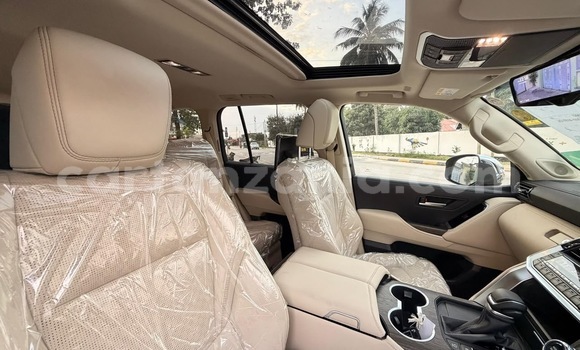 Buy Import Toyota Land Cruiser Black Car in Dar es Salaam in Dar es Salaam Buy Import Toyota Land Cruiser Black Car in Dar es Salaam in Dar es Salaam