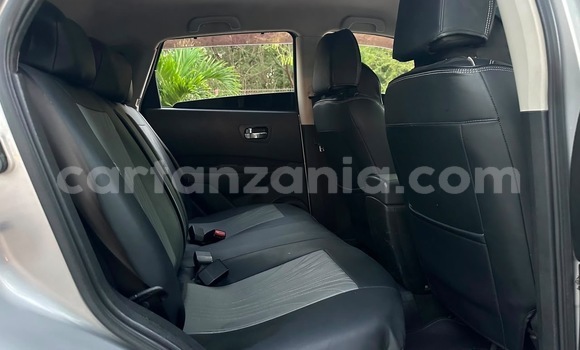 Nunua Ilio tumika Nissan Dualis Fedha Gari ndani ya Dar es Salaam nchini Dar es Salaam Nunua Ilio tumika Nissan Dualis Fedha Gari ndani ya Dar es Salaam nchini Dar es Salaam