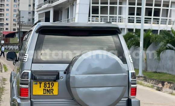 Buy Used Toyota Land Cruiser Prado Silver Car in Dar es Salaam in Dar es Salaam Buy Used Toyota Land Cruiser Prado Silver Car in Dar es Salaam in Dar es Salaam