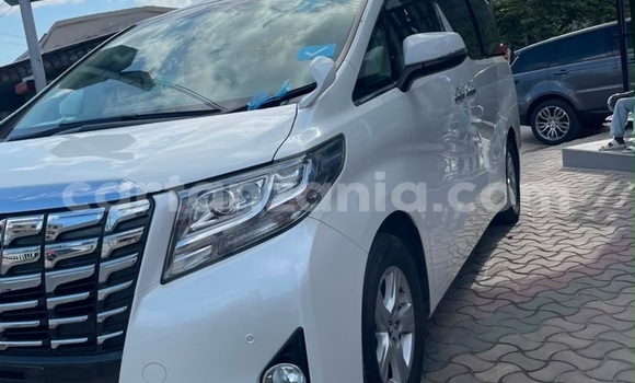 Buy Import Toyota Alphard White Car in Dar es Salaam in Dar es Salaam Buy Import Toyota Alphard White Car in Dar es Salaam in Dar es Salaam