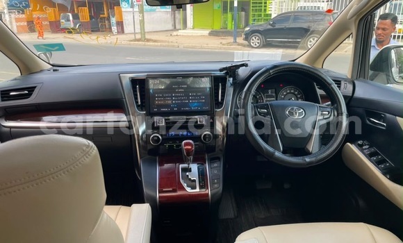 Buy Import Toyota Alphard White Car in Dar es Salaam in Dar es Salaam Buy Import Toyota Alphard White Car in Dar es Salaam in Dar es Salaam