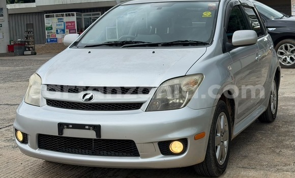 Buy Import Toyota IST Silver Car in Dar es Salaam in Dar es Salaam Buy Import Toyota IST Silver Car in Dar es Salaam in Dar es Salaam