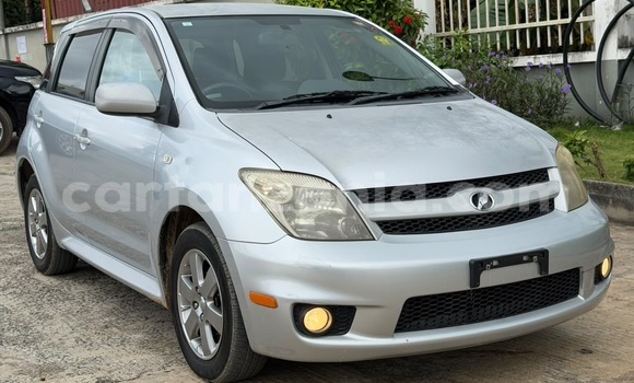 Buy Import Toyota IST Silver Car in Dar es Salaam in Dar es Salaam Buy Import Toyota IST Silver Car in Dar es Salaam in Dar es Salaam