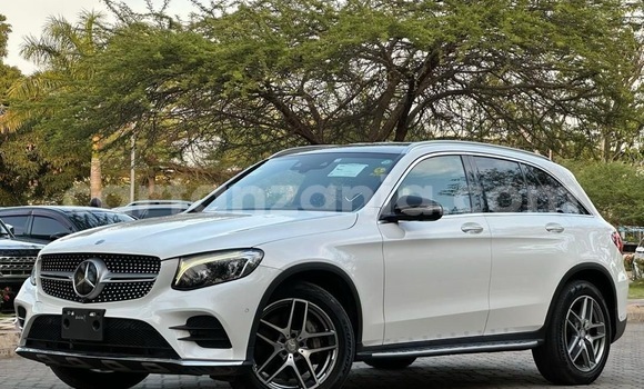 Buy Import Mercedes‒Benz GLC White Car in Dar es Salaam in Dar es Salaam Buy Import Mercedes‒Benz GLC White Car in Dar es Salaam in Dar es Salaam