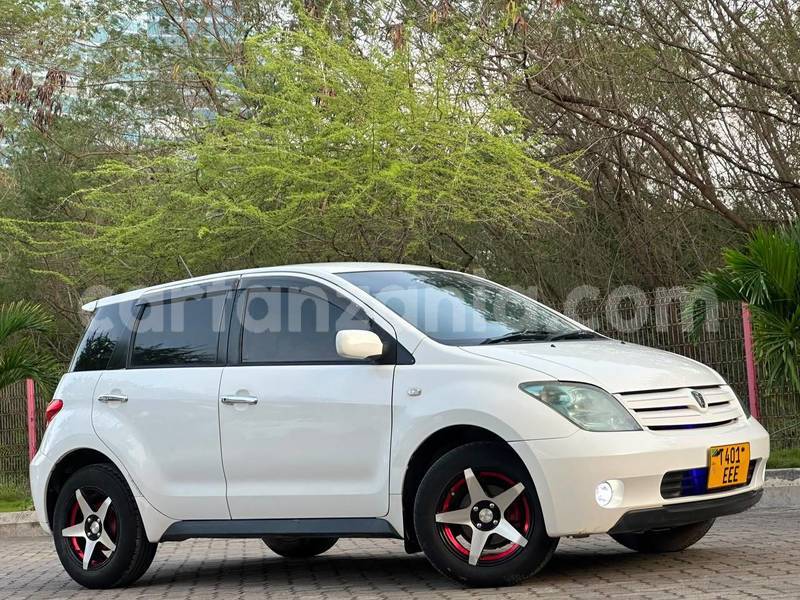 Big with watermark toyota ist dar es salaam ilala 34106