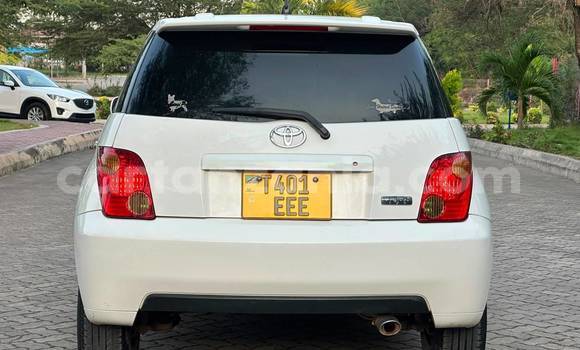 Buy Used Toyota IST White Car in Ilala in Dar es Salaam Buy Used Toyota IST White Car in Ilala in Dar es Salaam