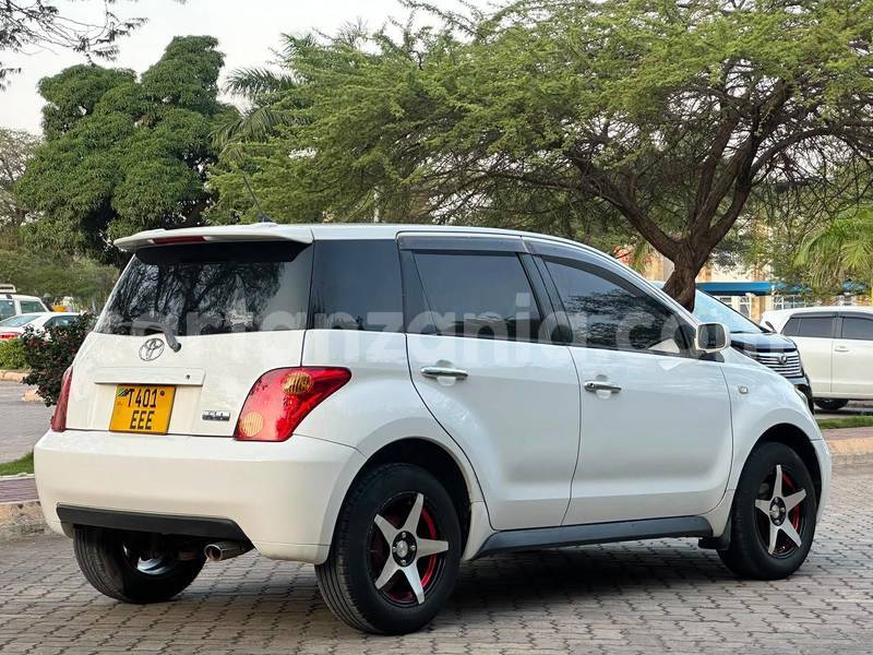 Big with watermark toyota ist dar es salaam ilala 34106