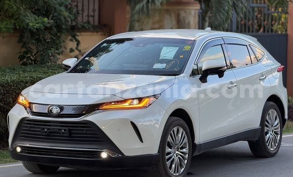 Nunua Imported Toyota Harrier Nyeupe Gari ndani ya Dar es Salaam nchini Dar es Salaam Nunua Imported Toyota Harrier Nyeupe Gari ndani ya Dar es Salaam nchini Dar es Salaam
