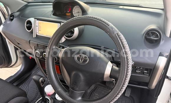 Buy Used Toyota IST White Car in Dar es Salaam in Dar es Salaam Buy Used Toyota IST White Car in Dar es Salaam in Dar es Salaam
