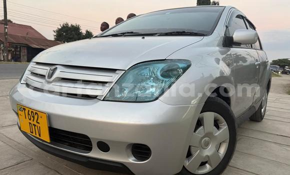 Buy Used Toyota IST Silver Car in Dar es Salaam in Dar es Salaam Buy Used Toyota IST Silver Car in Dar es Salaam in Dar es Salaam
