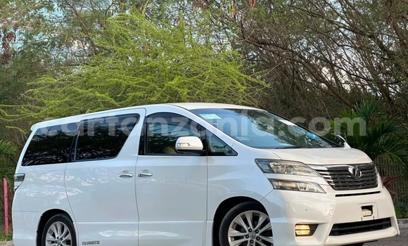 Buy Import Toyota Vellfire White Car in Dar es Salaam in Dar es Salaam Buy Import Toyota Vellfire White Car in Dar es Salaam in Dar es Salaam