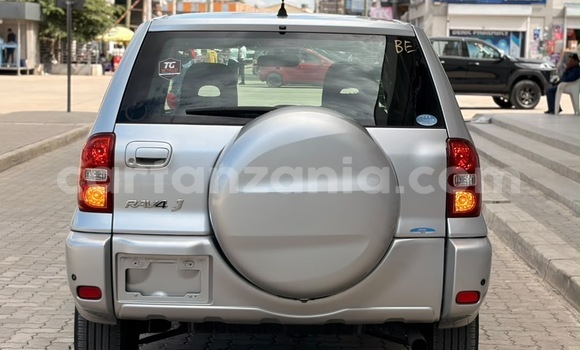 Buy Import Toyota RAV4 Silver Car in Dar es Salaam in Dar es Salaam Buy Import Toyota RAV4 Silver Car in Dar es Salaam in Dar es Salaam