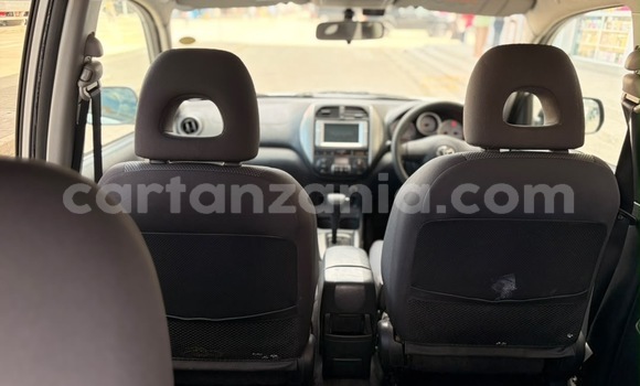 Buy Import Toyota RAV4 Silver Car in Dar es Salaam in Dar es Salaam Buy Import Toyota RAV4 Silver Car in Dar es Salaam in Dar es Salaam