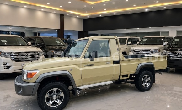 Buy Import Toyota Land Cruiser Other Car in Dar es Salaam in Dar es Salaam Buy Import Toyota Land Cruiser Other Car in Dar es Salaam in Dar es Salaam