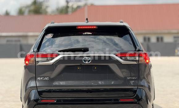 Buy Import Toyota RAV4 Black Car in Dar es Salaam in Dar es Salaam Buy Import Toyota RAV4 Black Car in Dar es Salaam in Dar es Salaam