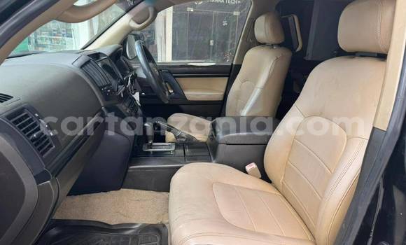 Buy Used Toyota Land Cruiser Black Car in Dar es Salaam in Dar es Salaam Buy Used Toyota Land Cruiser Black Car in Dar es Salaam in Dar es Salaam