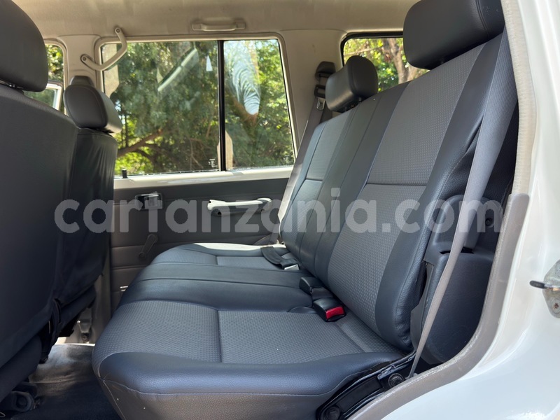Big with watermark toyota land cruiser dar es salaam dar es salaam 34184