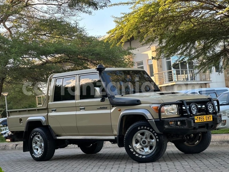 Big with watermark toyota land cruiser dar es salaam dar es salaam 34185
