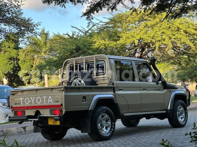 Big with watermark toyota land cruiser dar es salaam dar es salaam 34185