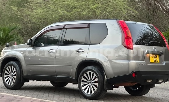 Buy Used Nissan X–Trail Silver Car in Dar es Salaam in Dar es Salaam Buy Used Nissan X–Trail Silver Car in Dar es Salaam in Dar es Salaam