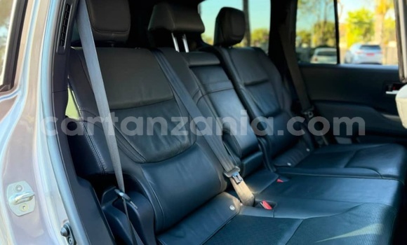 Buy Import Toyota Land Cruiser Silver Car in Dar es Salaam in Dar es Salaam Buy Import Toyota Land Cruiser Silver Car in Dar es Salaam in Dar es Salaam