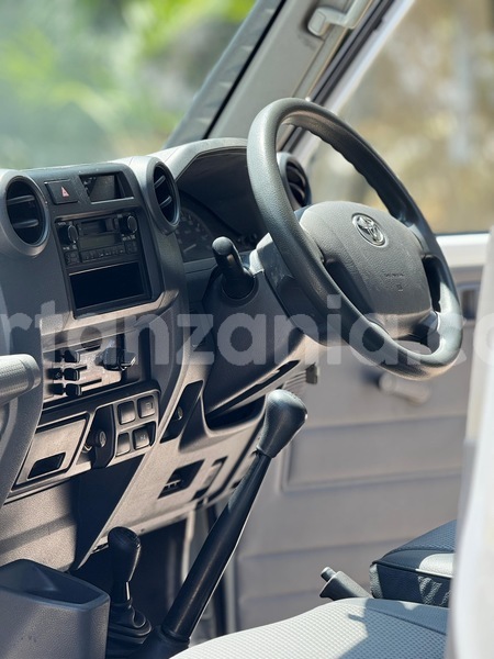 Big with watermark toyota land cruiser dar es salaam dar es salaam 34209