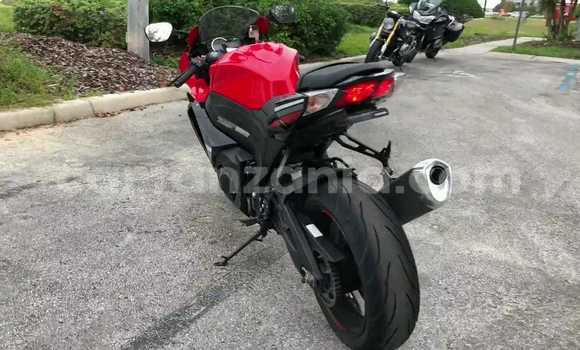 Nunua Mpya Suzuki GSXR Nyekundu Bike ndani ya Arusha nchini Arusha Nunua Mpya Suzuki GSXR Nyekundu Bike ndani ya Arusha nchini Arusha