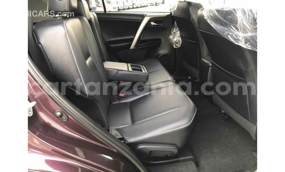 Nunua Imported Toyota Ade Nyingine Lori ndani ya Import - Dubai nchini Arusha Nunua Imported Toyota Ade Nyingine Lori ndani ya Import - Dubai nchini Arusha