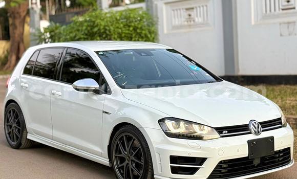 Nunua Imported Volkswagen Golf Nyeupe Gari ndani ya Dar es Salaam nchini Dar es Salaam Nunua Imported Volkswagen Golf Nyeupe Gari ndani ya Dar es Salaam nchini Dar es Salaam