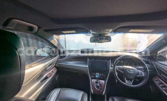 Nunua Ilio tumika Toyota Harrier Nyeupe Gari ndani ya Dar es Salaam nchini Dar es Salaam Nunua Ilio tumika Toyota Harrier Nyeupe Gari ndani ya Dar es Salaam nchini Dar es Salaam
