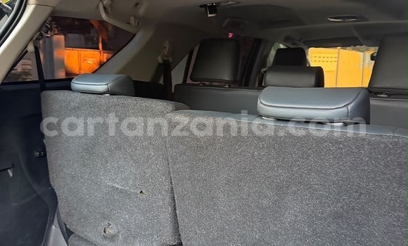 Nunua Ilio tumika Toyota Fortuner Nyingine Gari ndani ya Dar es Salaam nchini Dar es Salaam Nunua Ilio tumika Toyota Fortuner Nyingine Gari ndani ya Dar es Salaam nchini Dar es Salaam
