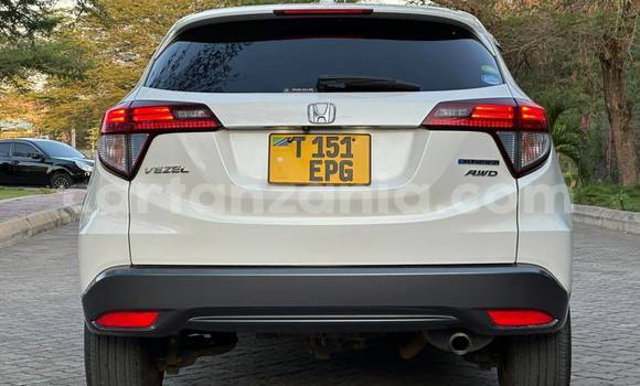 Buy Used Honda Vezel White Car in Dar es Salaam in Dar es Salaam Buy Used Honda Vezel White Car in Dar es Salaam in Dar es Salaam