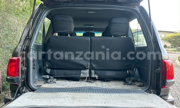 Nunua Ilio tumika Toyota Land Cruiser Nyingine Gari ndani ya Dar es Salaam nchini Dar es Salaam Nunua Ilio tumika Toyota Land Cruiser Nyingine Gari ndani ya Dar es Salaam nchini Dar es Salaam