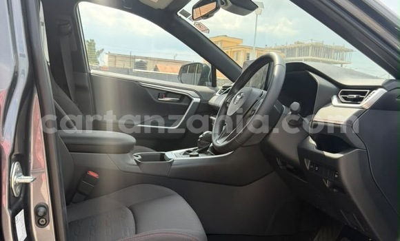 Buy Import Toyota RAV4 Other Car in Dar es Salaam in Dar es Salaam Buy Import Toyota RAV4 Other Car in Dar es Salaam in Dar es Salaam