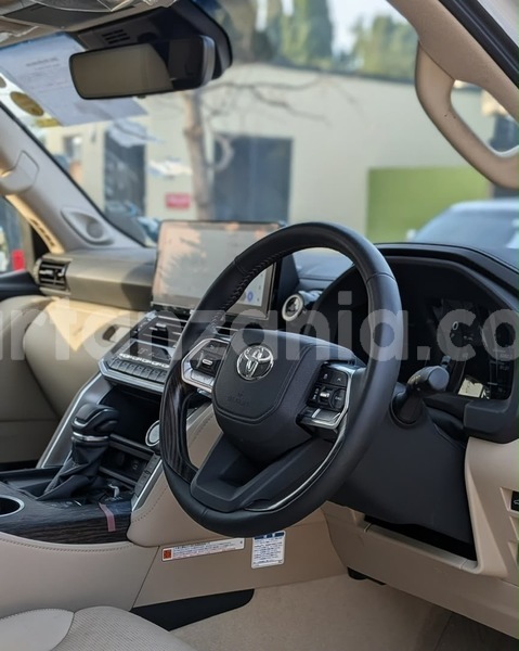 Big with watermark toyota land cruiser dar es salaam dar es salaam 34316