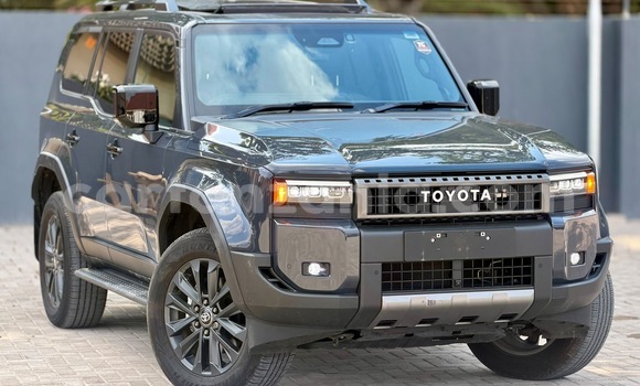Buy Import Toyota Land Cruiser Other Car in Dar es Salaam in Dar es Salaam Buy Import Toyota Land Cruiser Other Car in Dar es Salaam in Dar es Salaam