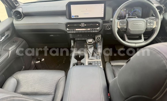 Buy Import Toyota Land Cruiser Other Car in Dar es Salaam in Dar es Salaam Buy Import Toyota Land Cruiser Other Car in Dar es Salaam in Dar es Salaam