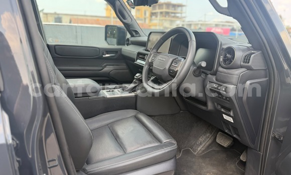 Buy Import Toyota Land Cruiser Other Car in Dar es Salaam in Dar es Salaam Buy Import Toyota Land Cruiser Other Car in Dar es Salaam in Dar es Salaam