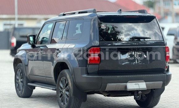 Buy Import Toyota Land Cruiser Other Car in Dar es Salaam in Dar es Salaam Buy Import Toyota Land Cruiser Other Car in Dar es Salaam in Dar es Salaam