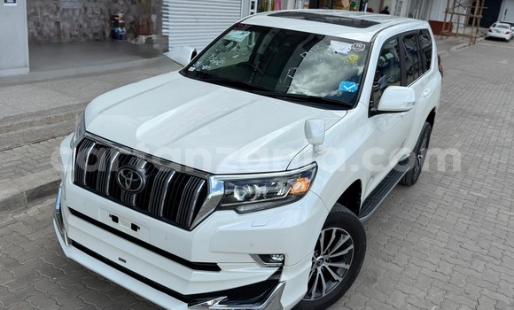 Buy Import Toyota Land Cruiser Prado White Car in Dar es Salaam in Dar es Salaam Buy Import Toyota Land Cruiser Prado White Car in Dar es Salaam in Dar es Salaam