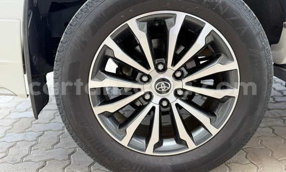 Buy Import Toyota Land Cruiser Prado White Car in Dar es Salaam in Dar es Salaam Buy Import Toyota Land Cruiser Prado White Car in Dar es Salaam in Dar es Salaam