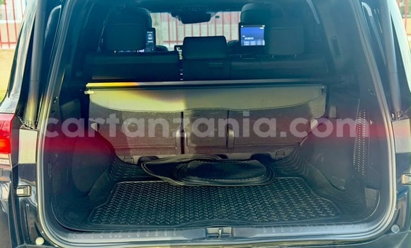 Buy Used Toyota Land Cruiser Black Car in Dar es Salaam in Dar es Salaam Buy Used Toyota Land Cruiser Black Car in Dar es Salaam in Dar es Salaam