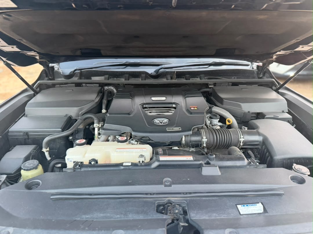 toyota-land-cruiser-dar-es-
