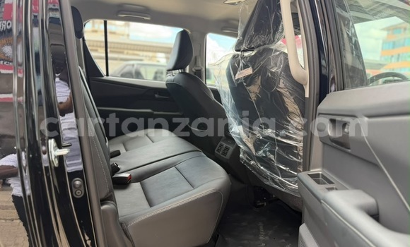 Buy Import Toyota Hilux Black Car in Dar es Salaam in Dar es Salaam Buy Import Toyota Hilux Black Car in Dar es Salaam in Dar es Salaam