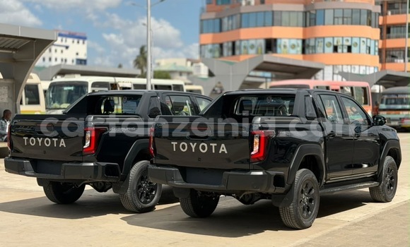 Buy Import Toyota Hilux Black Car in Dar es Salaam in Dar es Salaam Buy Import Toyota Hilux Black Car in Dar es Salaam in Dar es Salaam