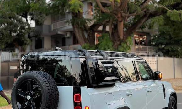 Buy Import Land Rover Defender White Car in Dar es Salaam in Dar es Salaam Buy Import Land Rover Defender White Car in Dar es Salaam in Dar es Salaam