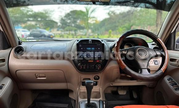 Buy Used Toyota RAV4 White Car in Dar es Salaam in Dar es Salaam Buy Used Toyota RAV4 White Car in Dar es Salaam in Dar es Salaam
