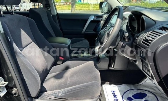 Nunua Ilio tumika Toyota Land Cruiser Prado Nyeusi Gari ndani ya Arusha nchini Arusha Nunua Ilio tumika Toyota Land Cruiser Prado Nyeusi Gari ndani ya Arusha nchini Arusha